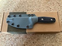 Confidante  Schwarz Knives